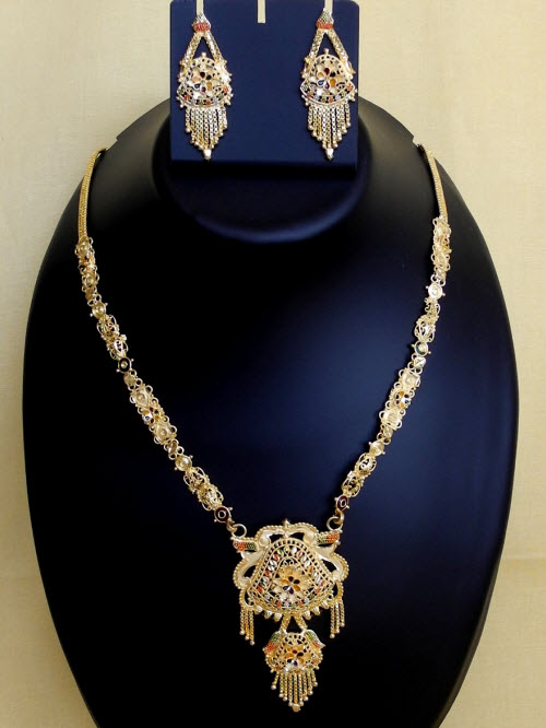23.5 Carat Gold-Plated Necklace Set 10819