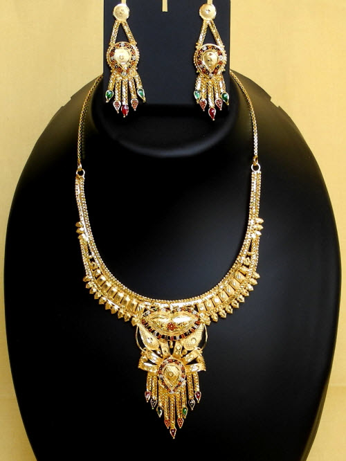 23.5 Carat Gold-Plated Necklace Set 10826
